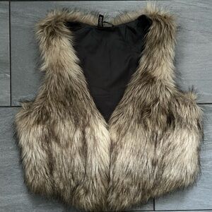 Divided Faux Fur Vest in Brown and Black